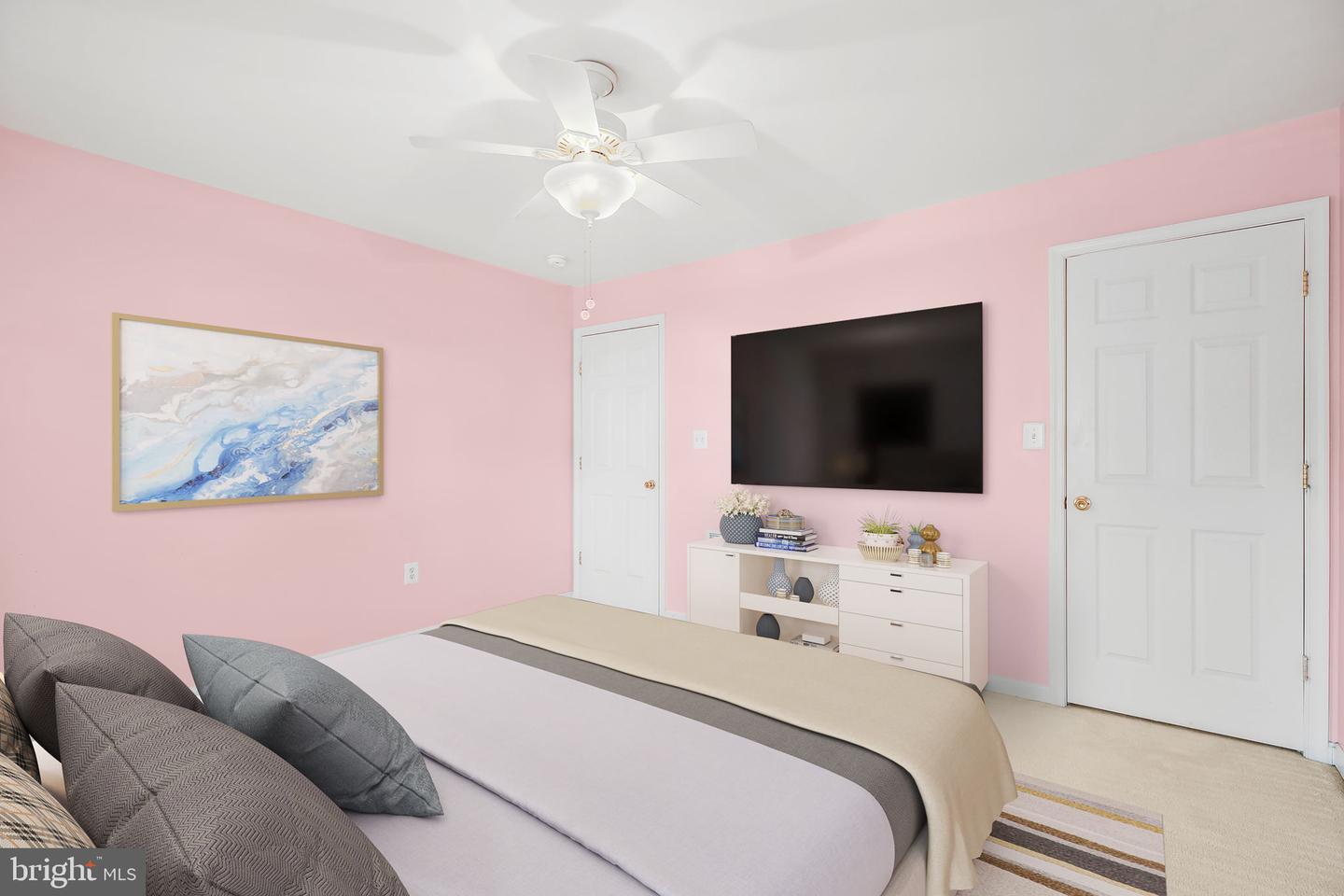 1 FLETCHER DR, FREDERICKSBURG, Virginia 22406, 5 Bedrooms Bedrooms, ,3 BathroomsBathrooms,Residential,For sale,1 FLETCHER DR,VAST2039900 MLS # VAST2039900