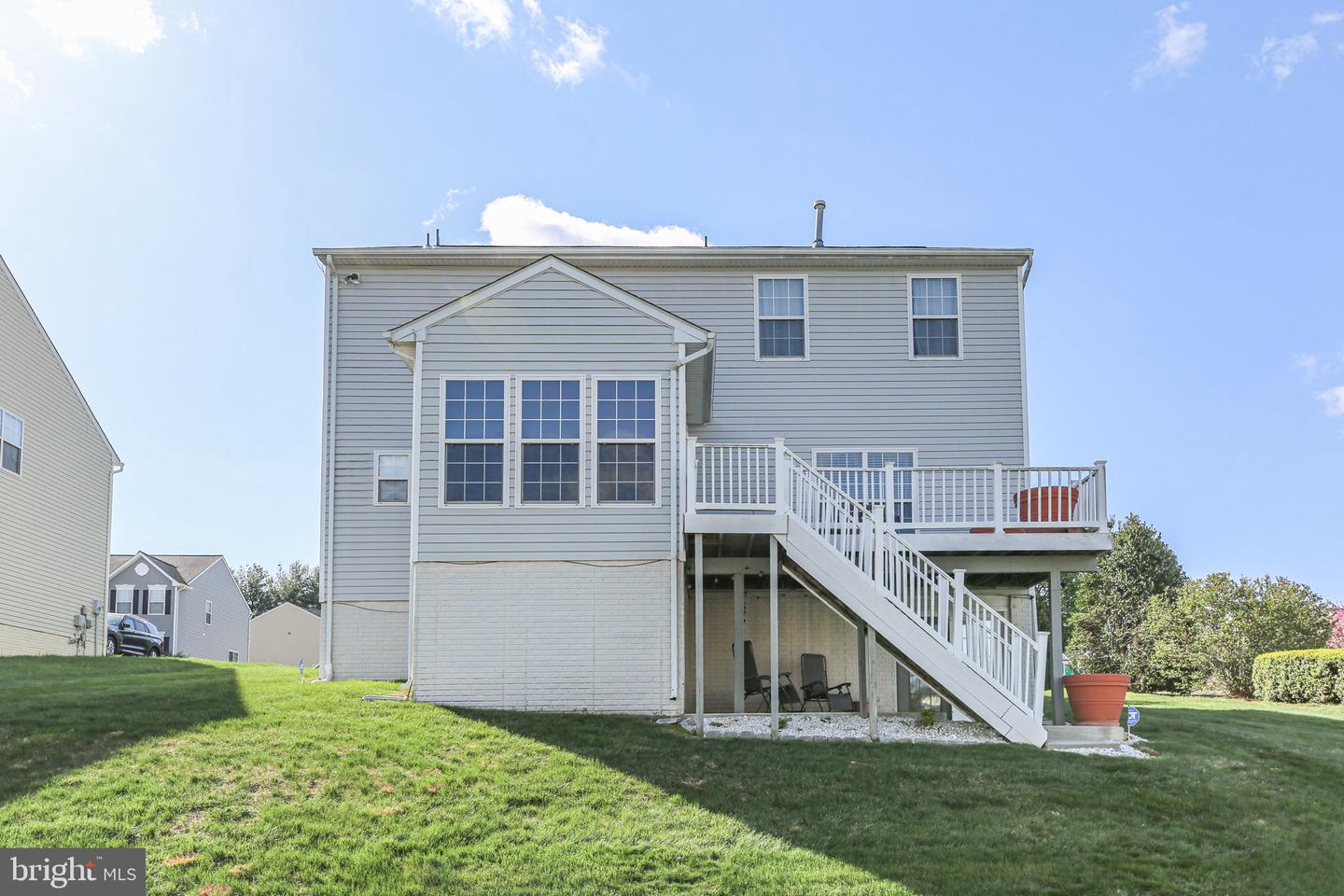 1 FLETCHER DR, FREDERICKSBURG, Virginia 22406, 5 Bedrooms Bedrooms, ,3 BathroomsBathrooms,Residential,For sale,1 FLETCHER DR,VAST2039900 MLS # VAST2039900