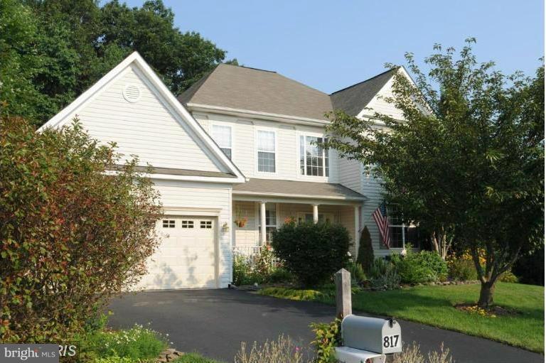 817 DUNCAN PL SE, LEESBURG, Virginia 20175, 5 Bedrooms Bedrooms, ,3 BathroomsBathrooms,Residential,For sale,817 DUNCAN PL SE,VALO2099682 MLS # VALO2099682