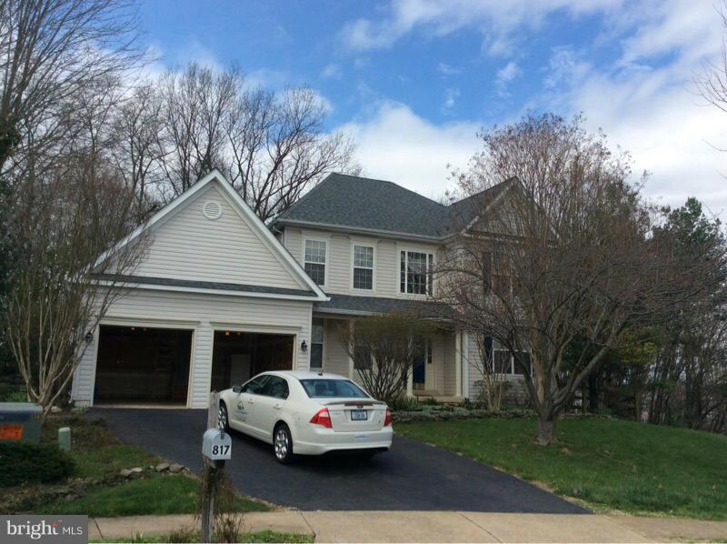 817 DUNCAN PL SE, LEESBURG, Virginia 20175, 5 Bedrooms Bedrooms, ,3 BathroomsBathrooms,Residential,For sale,817 DUNCAN PL SE,VALO2099682 MLS # VALO2099682