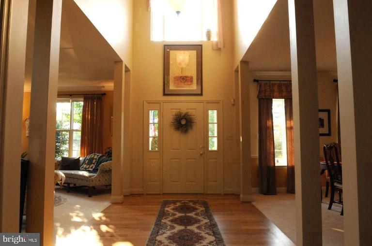 817 DUNCAN PL SE, LEESBURG, Virginia 20175, 5 Bedrooms Bedrooms, ,3 BathroomsBathrooms,Residential,For sale,817 DUNCAN PL SE,VALO2099682 MLS # VALO2099682