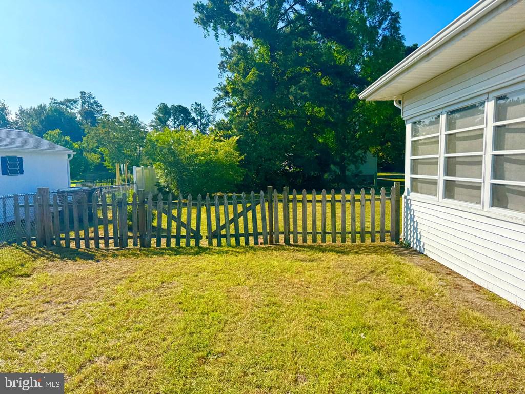 3434 WILLOW ST, CHINCOTEAGUE ISLAND, Virginia 23336, 2 Bedrooms Bedrooms, ,1 BathroomBathrooms,Residential,For sale,3434 WILLOW ST,VAAC2001940 MLS # VAAC2001940