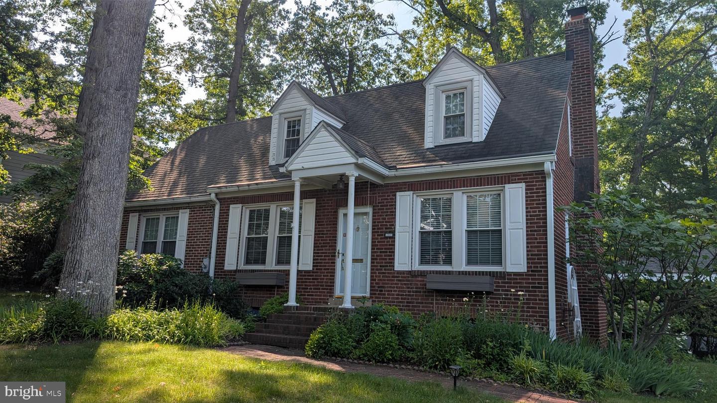 1903 KIRBY RD, MCLEAN, Virginia 22101, 3 Bedrooms Bedrooms, ,2 BathroomsBathrooms,Residential,For sale,1903 KIRBY RD,VAFX2247654 MLS # VAFX2247654