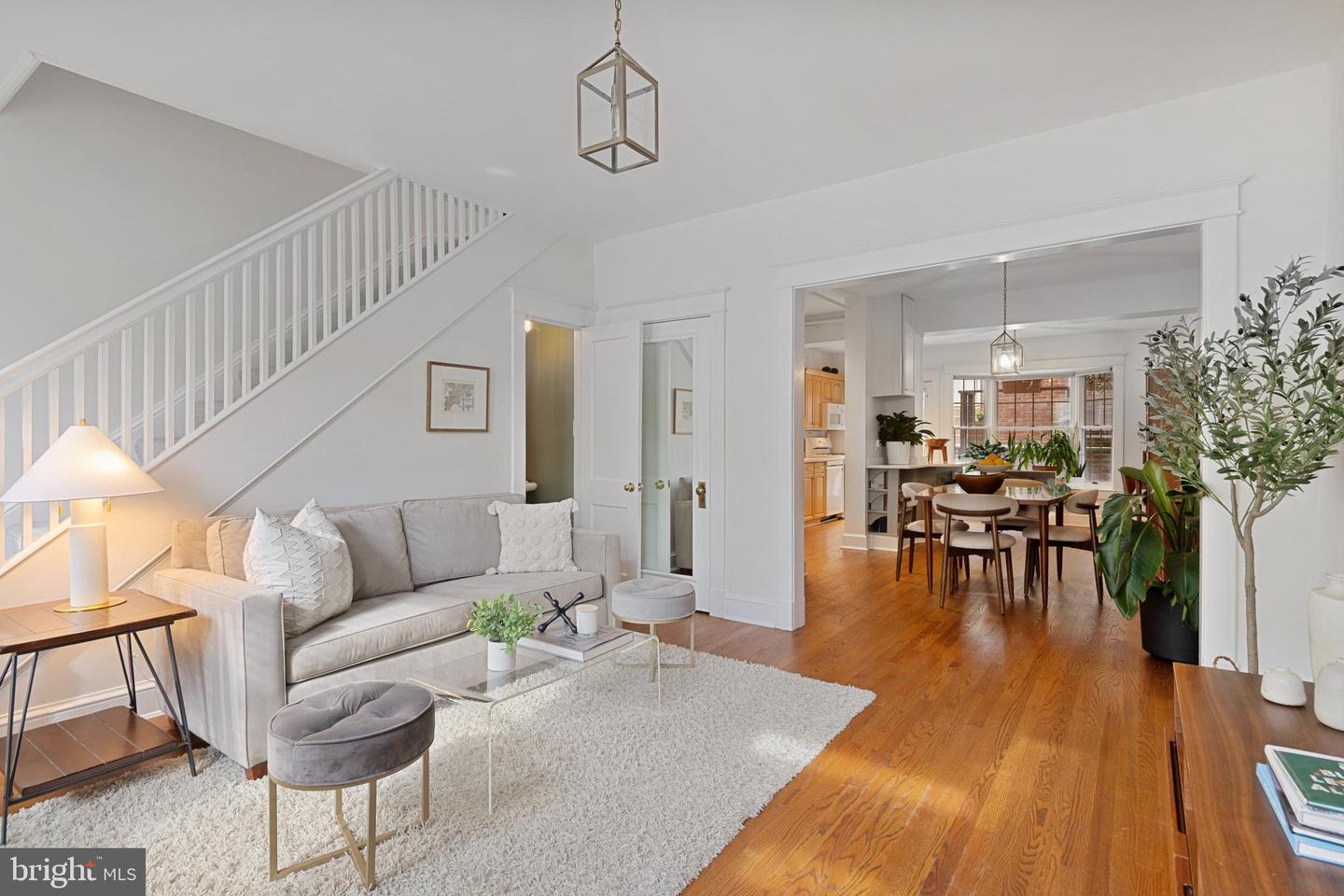 2009 37TH ST NW, WASHINGTON, District Of Columbia 20007, 2 Bedrooms Bedrooms, 7 Rooms Rooms,1 BathroomBathrooms,Residential,For sale,2009 37TH ST NW,DCDC2205938 MLS # DCDC2205938