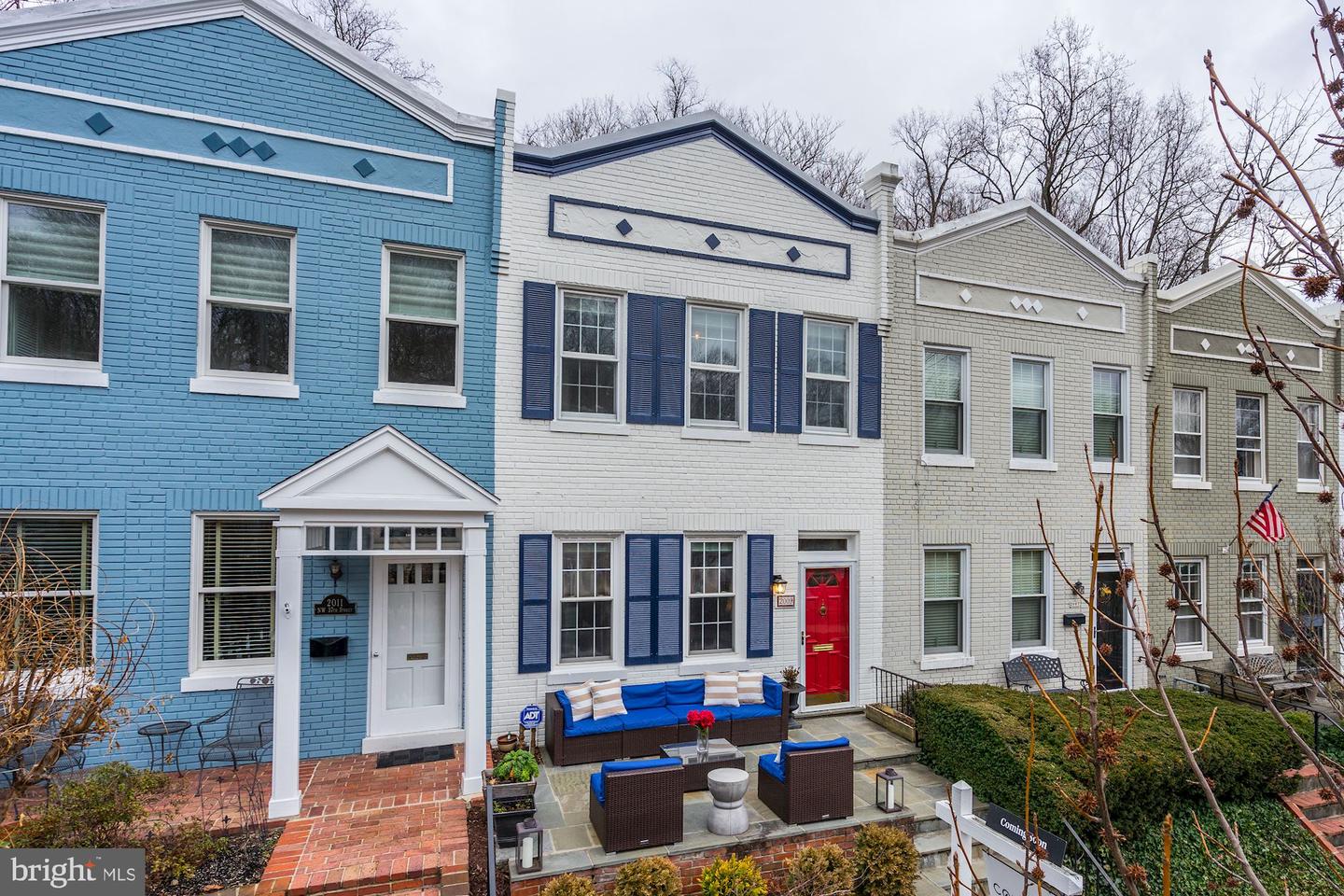 2009 37TH ST NW, WASHINGTON, District Of Columbia 20007, 2 Bedrooms Bedrooms, 7 Rooms Rooms,1 BathroomBathrooms,Residential,For sale,2009 37TH ST NW,DCDC2205938 MLS # DCDC2205938