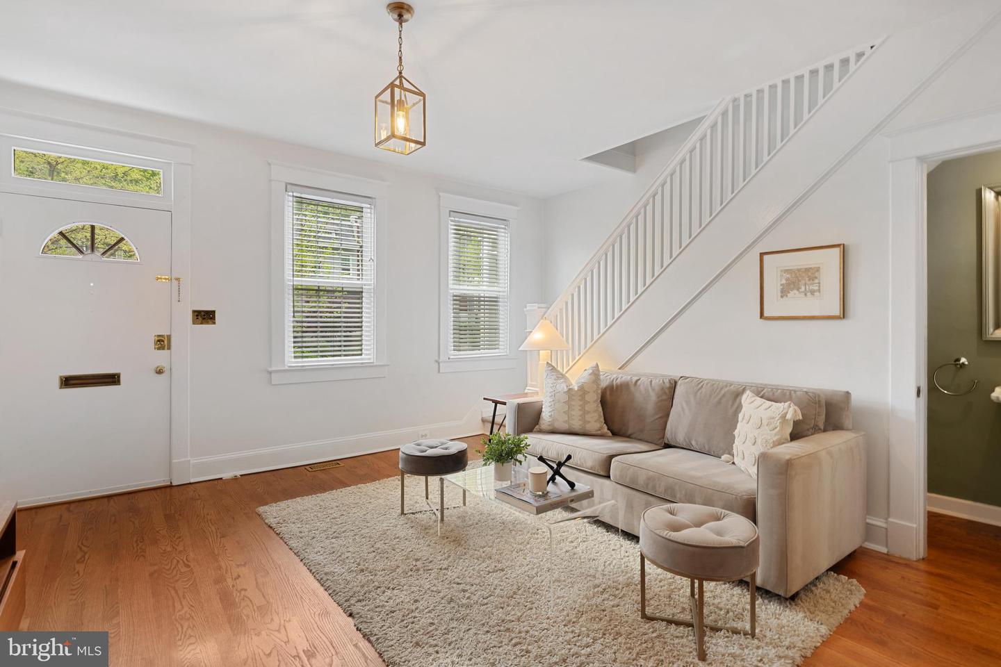 2009 37TH ST NW, WASHINGTON, District Of Columbia 20007, 2 Bedrooms Bedrooms, 7 Rooms Rooms,1 BathroomBathrooms,Residential,For sale,2009 37TH ST NW,DCDC2205938 MLS # DCDC2205938