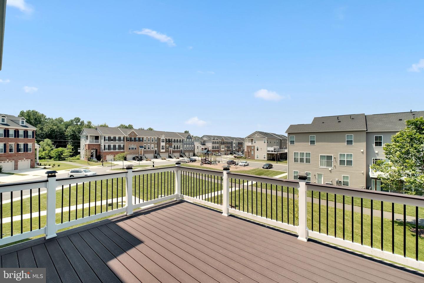 42510 OAK PARK SQ, ASHBURN, Virginia 20148, 3 Bedrooms Bedrooms, ,3 BathroomsBathrooms,Residential,For sale,42510 OAK PARK SQ,VALO2099646 MLS # VALO2099646