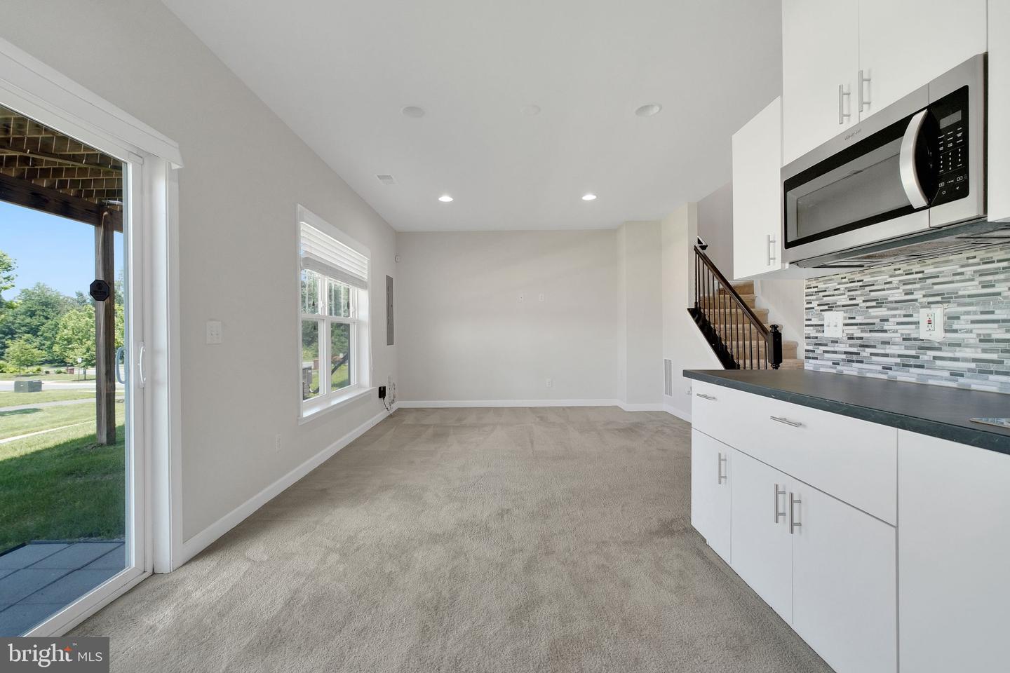 42510 OAK PARK SQ, ASHBURN, Virginia 20148, 3 Bedrooms Bedrooms, ,3 BathroomsBathrooms,Residential,For sale,42510 OAK PARK SQ,VALO2099646 MLS # VALO2099646