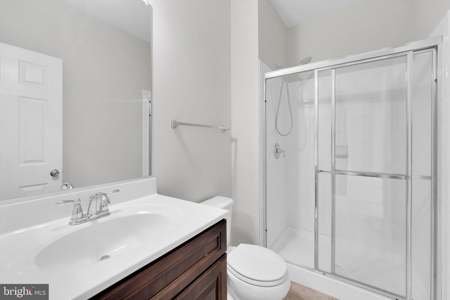 42510 OAK PARK SQ, ASHBURN, Virginia 20148, 3 Bedrooms Bedrooms, ,3 BathroomsBathrooms,Residential,For sale,42510 OAK PARK SQ,VALO2099646 MLS # VALO2099646
