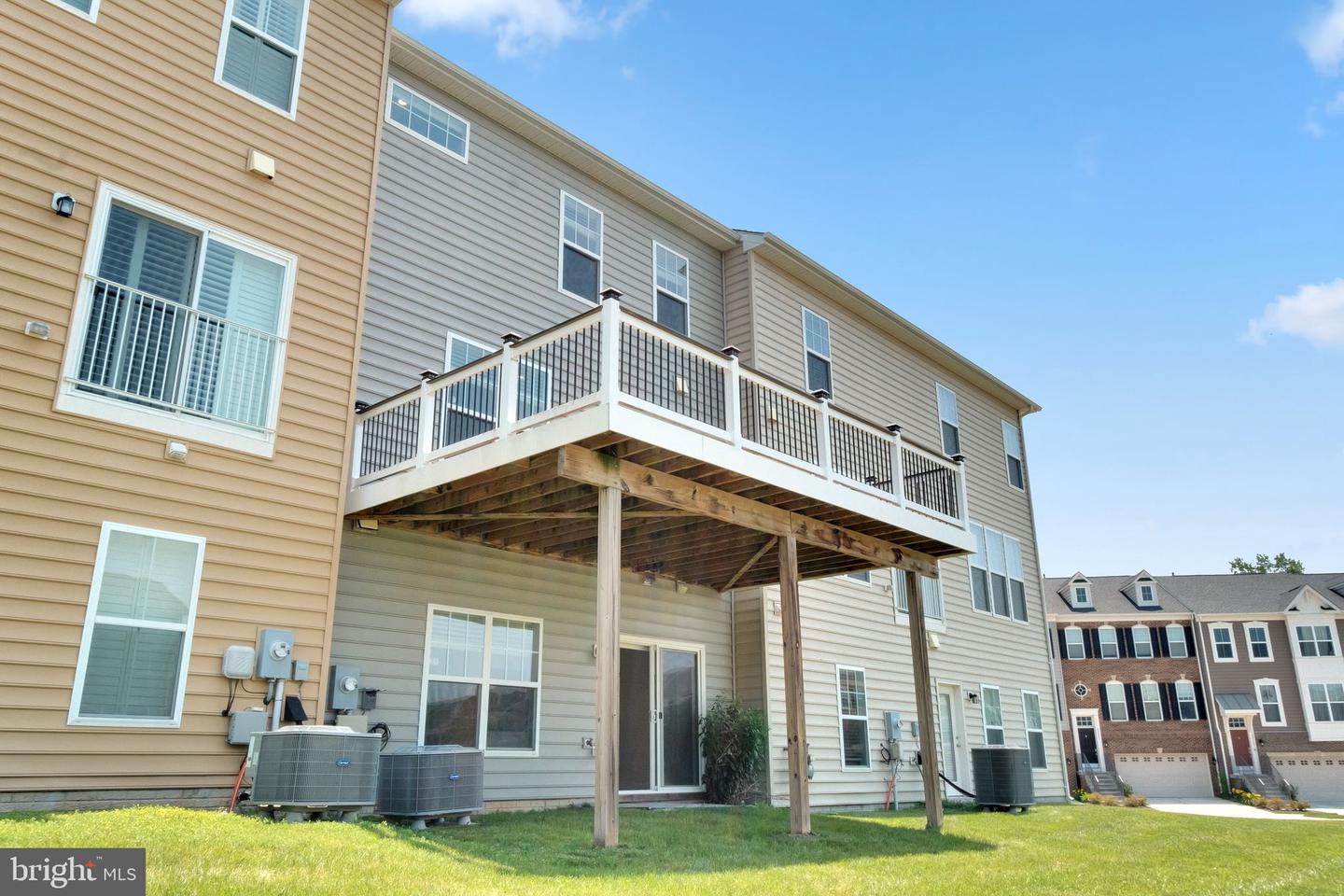 42510 OAK PARK SQ, ASHBURN, Virginia 20148, 3 Bedrooms Bedrooms, ,3 BathroomsBathrooms,Residential,For sale,42510 OAK PARK SQ,VALO2099646 MLS # VALO2099646