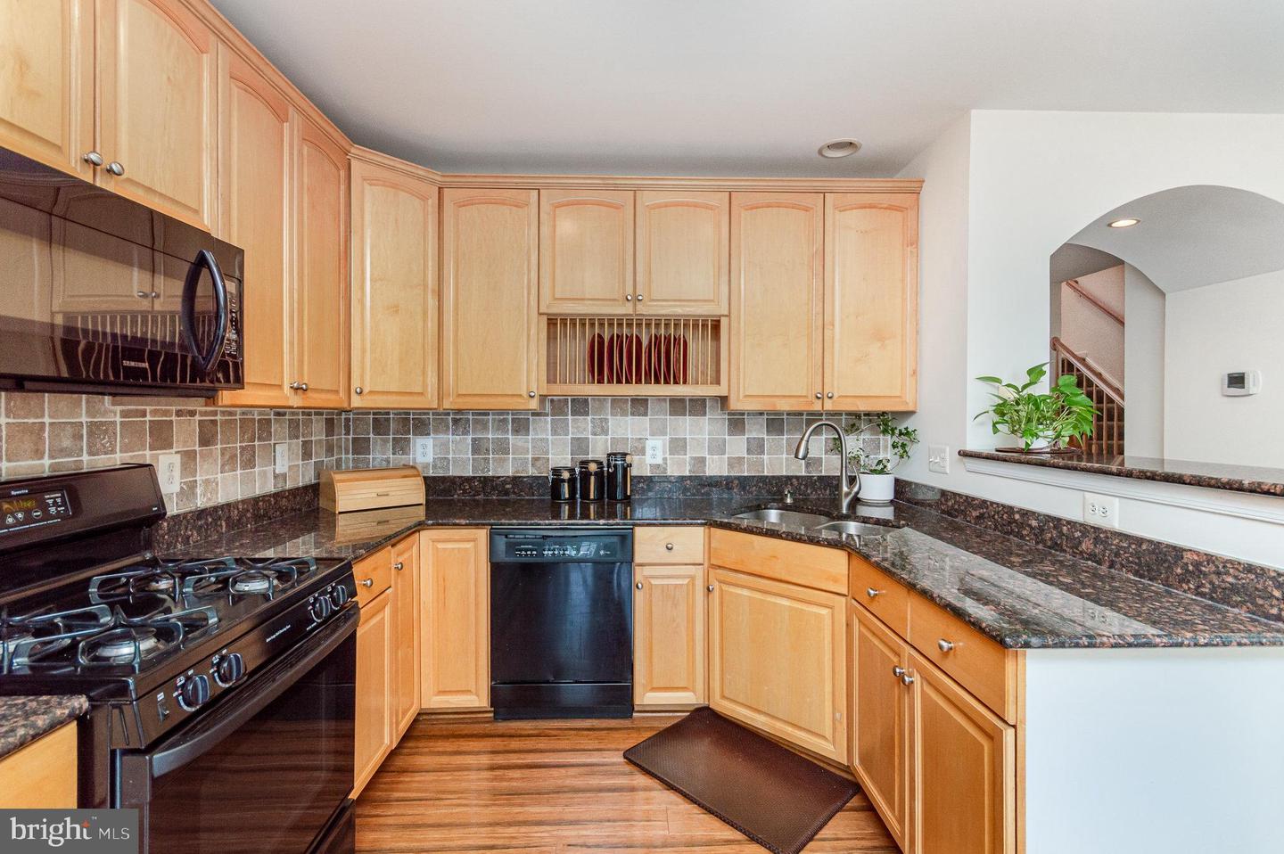 26119 NIMBLETON SQ, CHANTILLY, Virginia 20152, 3 Bedrooms Bedrooms, ,2 BathroomsBathrooms,Residential,For sale,26119 NIMBLETON SQ,VALO2099648 MLS # VALO2099648