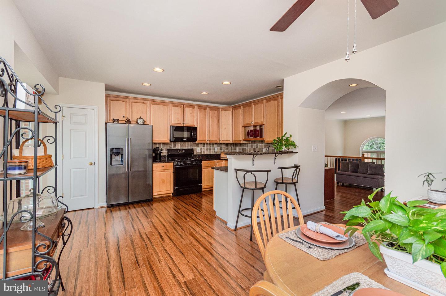 26119 NIMBLETON SQ, CHANTILLY, Virginia 20152, 3 Bedrooms Bedrooms, ,2 BathroomsBathrooms,Residential,For sale,26119 NIMBLETON SQ,VALO2099648 MLS # VALO2099648