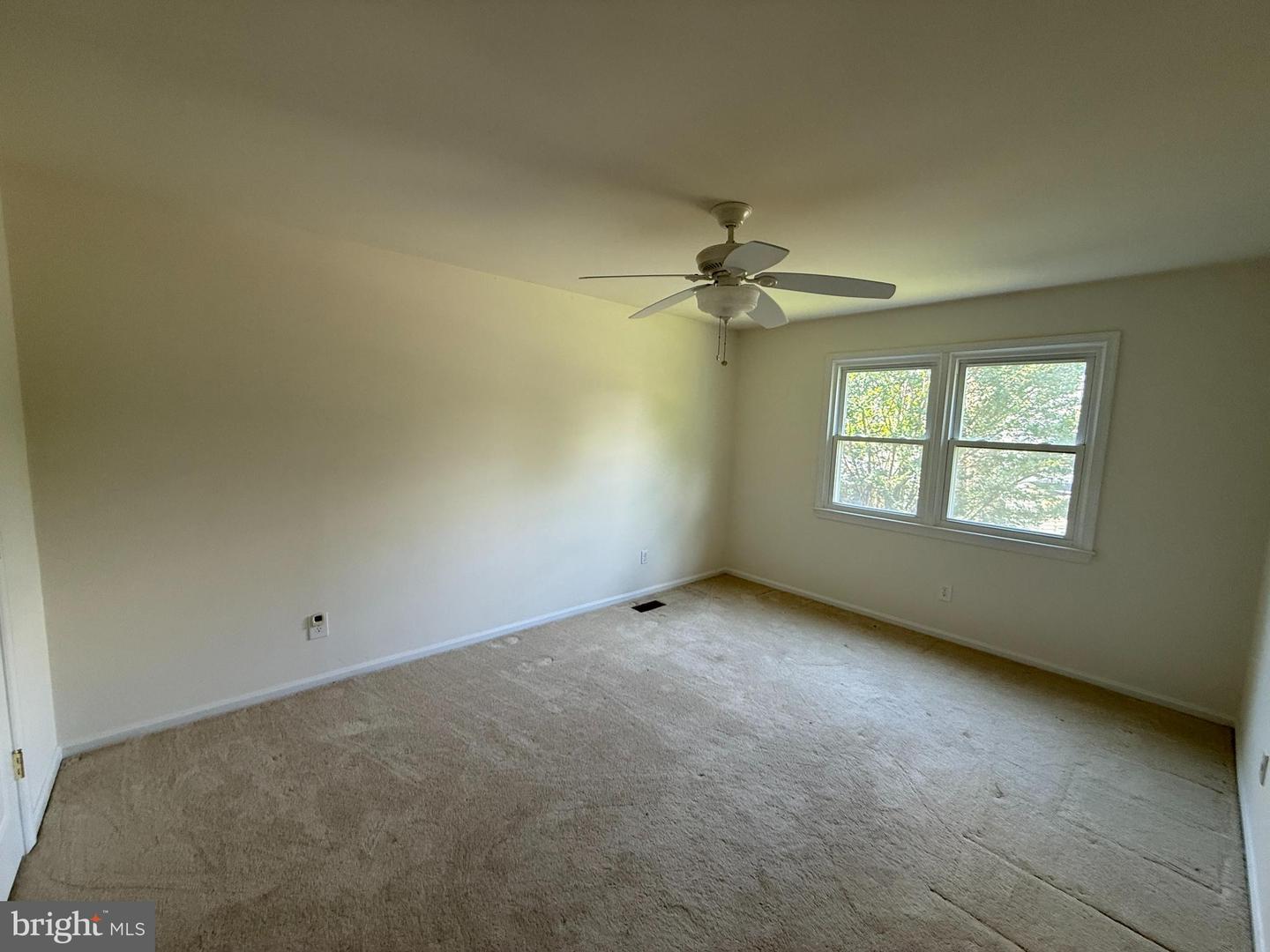 2133 FREDA DR, VIENNA, Virginia 22181, 4 Bedrooms Bedrooms, ,3 BathroomsBathrooms,Residential,For sale,2133 FREDA DR,VAFX2247660 MLS # VAFX2247660