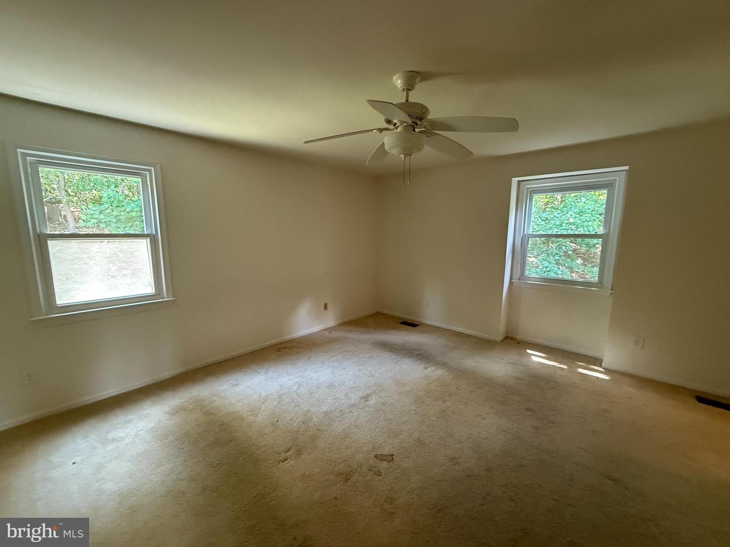 2133 FREDA DR, VIENNA, Virginia 22181, 4 Bedrooms Bedrooms, ,3 BathroomsBathrooms,Residential,For sale,2133 FREDA DR,VAFX2247660 MLS # VAFX2247660