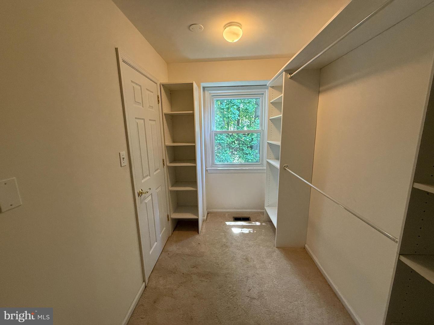 2133 FREDA DR, VIENNA, Virginia 22181, 4 Bedrooms Bedrooms, ,3 BathroomsBathrooms,Residential,For sale,2133 FREDA DR,VAFX2247660 MLS # VAFX2247660