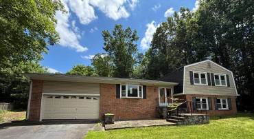 2133 FREDA DR, VIENNA, Virginia 22181, 4 Bedrooms Bedrooms, ,3 BathroomsBathrooms,Residential,For sale,2133 FREDA DR,VAFX2247660 MLS # VAFX2247660