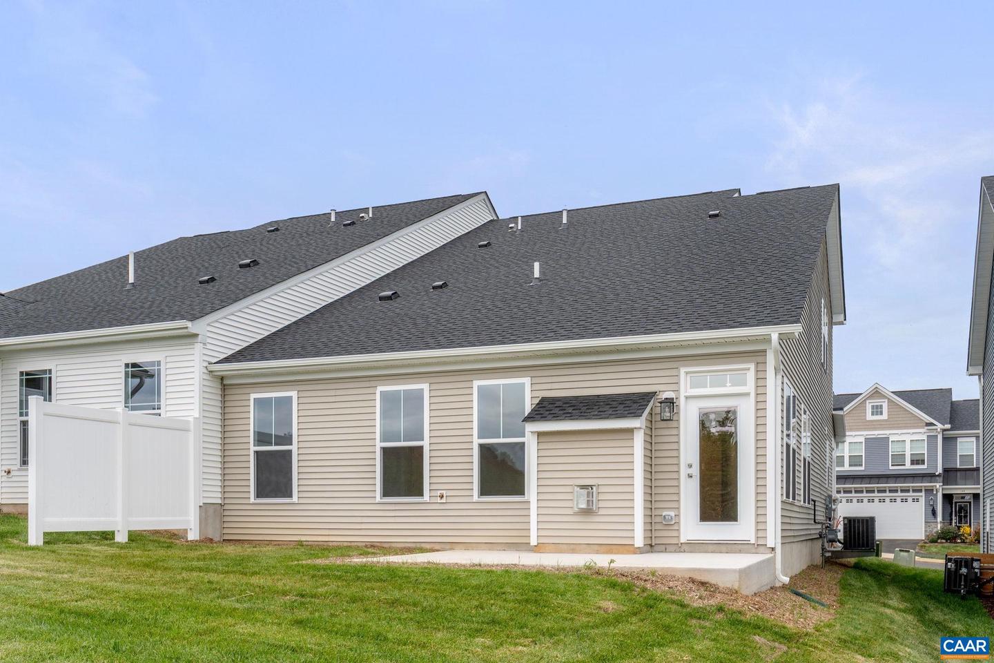 58 SUNBIRD LN, WAYNESBORO, Virginia 22980, 3 Bedrooms Bedrooms, ,2 BathroomsBathrooms,Residential,For sale,58 SUNBIRD LN,665773 MLS # 665773