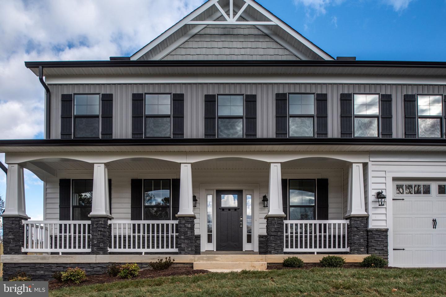 2 BLUEBIRD LN, STAFFORD, Virginia 22554, 3 Bedrooms Bedrooms, ,3 BathroomsBathrooms,Residential,For sale,2 BLUEBIRD LN,VAST2039904 MLS # VAST2039904