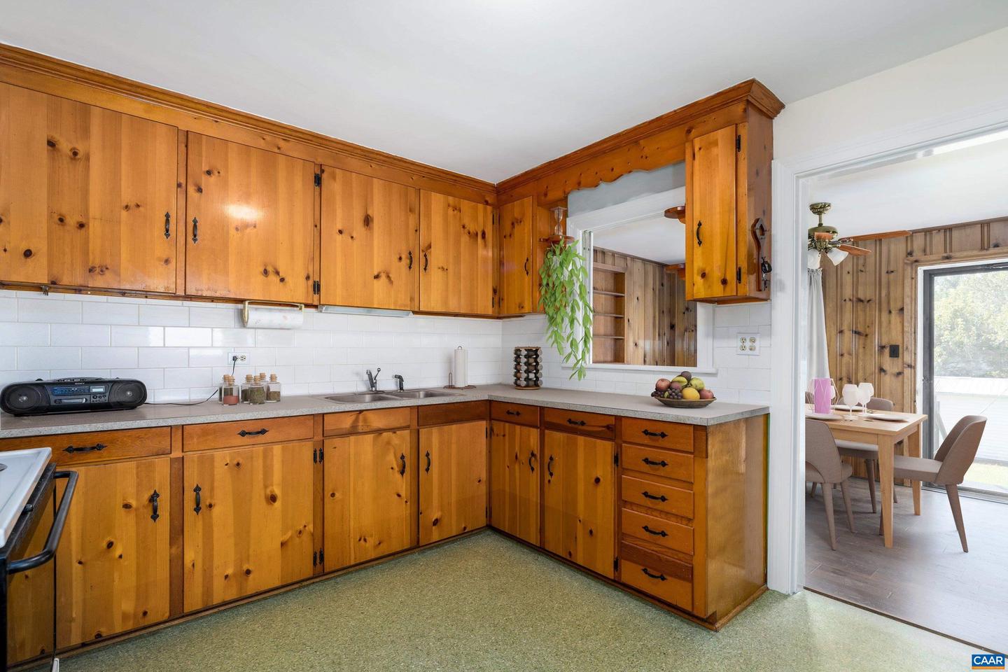 2504 PLATEAU RD, CHARLOTTESVILLE, Virginia 22903, 3 Bedrooms Bedrooms, ,1 BathroomBathrooms,Residential,For sale,2504 PLATEAU RD,665776 MLS # 665776