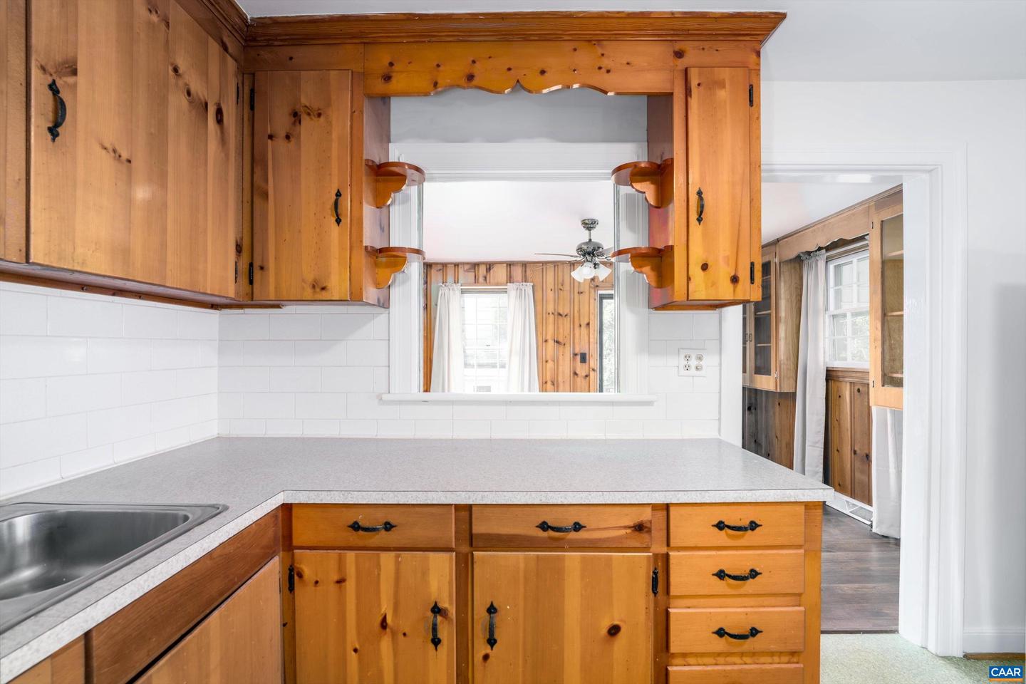 2504 PLATEAU RD, CHARLOTTESVILLE, Virginia 22903, 3 Bedrooms Bedrooms, ,1 BathroomBathrooms,Residential,For sale,2504 PLATEAU RD,665776 MLS # 665776