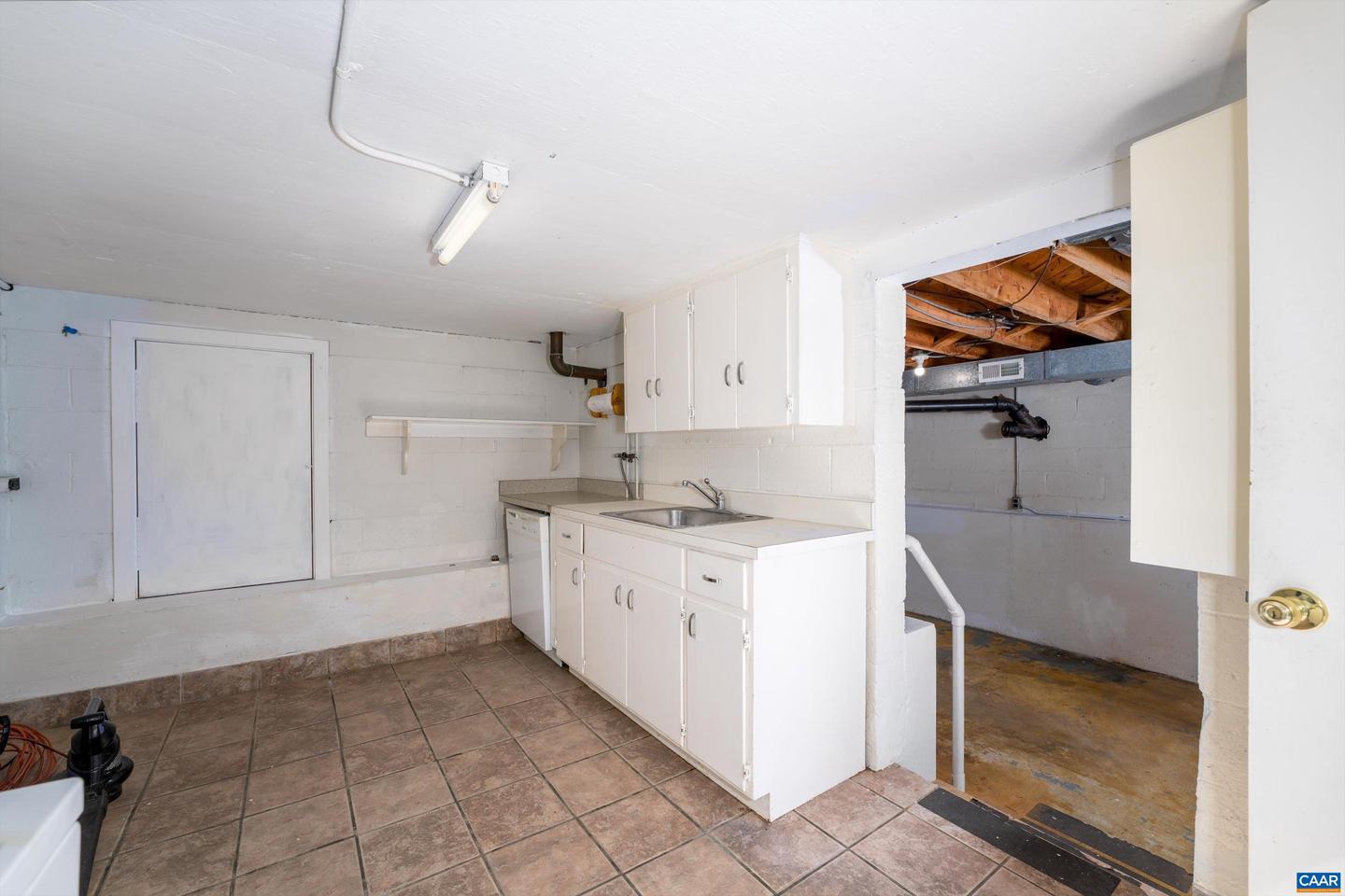 2504 PLATEAU RD, CHARLOTTESVILLE, Virginia 22903, 3 Bedrooms Bedrooms, ,1 BathroomBathrooms,Residential,For sale,2504 PLATEAU RD,665776 MLS # 665776
