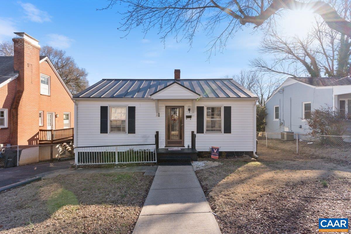 2504 PLATEAU RD, CHARLOTTESVILLE, Virginia 22903, 3 Bedrooms Bedrooms, ,1 BathroomBathrooms,Residential,For sale,2504 PLATEAU RD,665776 MLS # 665776