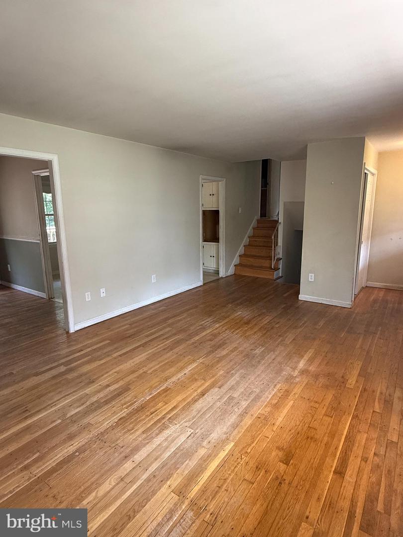 7400 ROXBURY AVE, MANASSAS, Virginia 20109, 3 Bedrooms Bedrooms, ,2 BathroomsBathrooms,Residential,For sale,7400 ROXBURY AVE,VAPW2097176 MLS # VAPW2097176