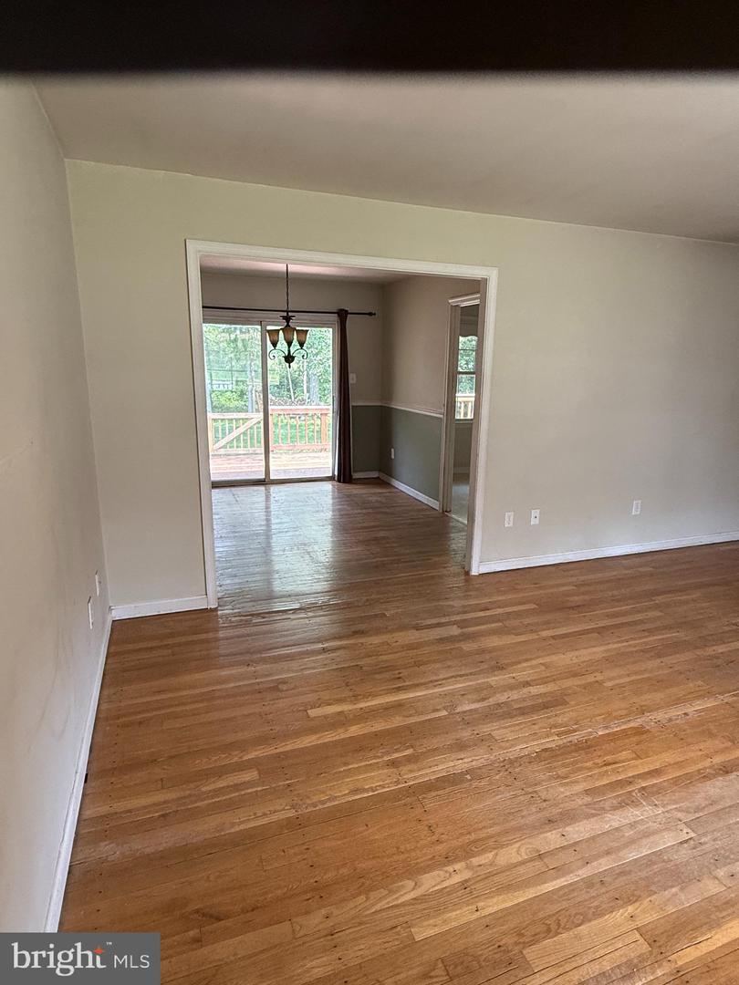 7400 ROXBURY AVE, MANASSAS, Virginia 20109, 3 Bedrooms Bedrooms, ,2 BathroomsBathrooms,Residential,For sale,7400 ROXBURY AVE,VAPW2097176 MLS # VAPW2097176
