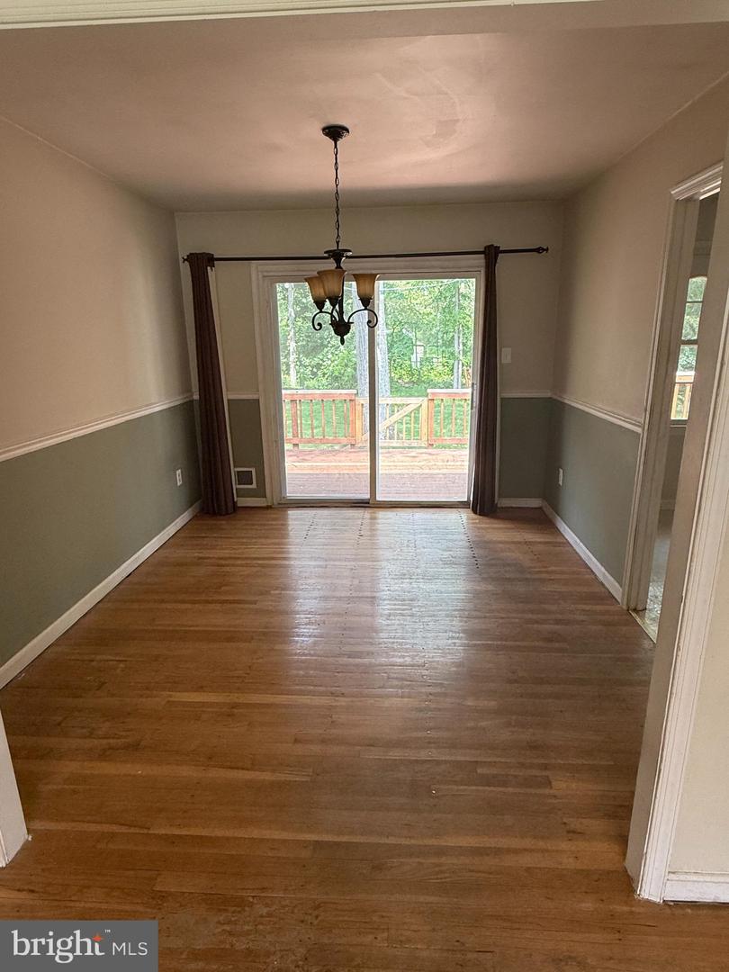 7400 ROXBURY AVE, MANASSAS, Virginia 20109, 3 Bedrooms Bedrooms, ,2 BathroomsBathrooms,Residential,For sale,7400 ROXBURY AVE,VAPW2097176 MLS # VAPW2097176