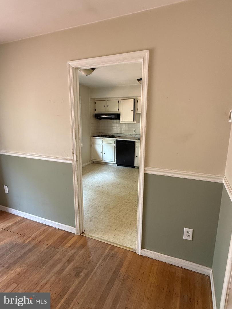 7400 ROXBURY AVE, MANASSAS, Virginia 20109, 3 Bedrooms Bedrooms, ,2 BathroomsBathrooms,Residential,For sale,7400 ROXBURY AVE,VAPW2097176 MLS # VAPW2097176