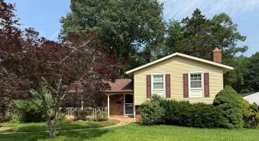 7400 ROXBURY AVE, MANASSAS, Virginia 20109, 3 Bedrooms Bedrooms, ,2 BathroomsBathrooms,Residential,For sale,7400 ROXBURY AVE,VAPW2097176 MLS # VAPW2097176