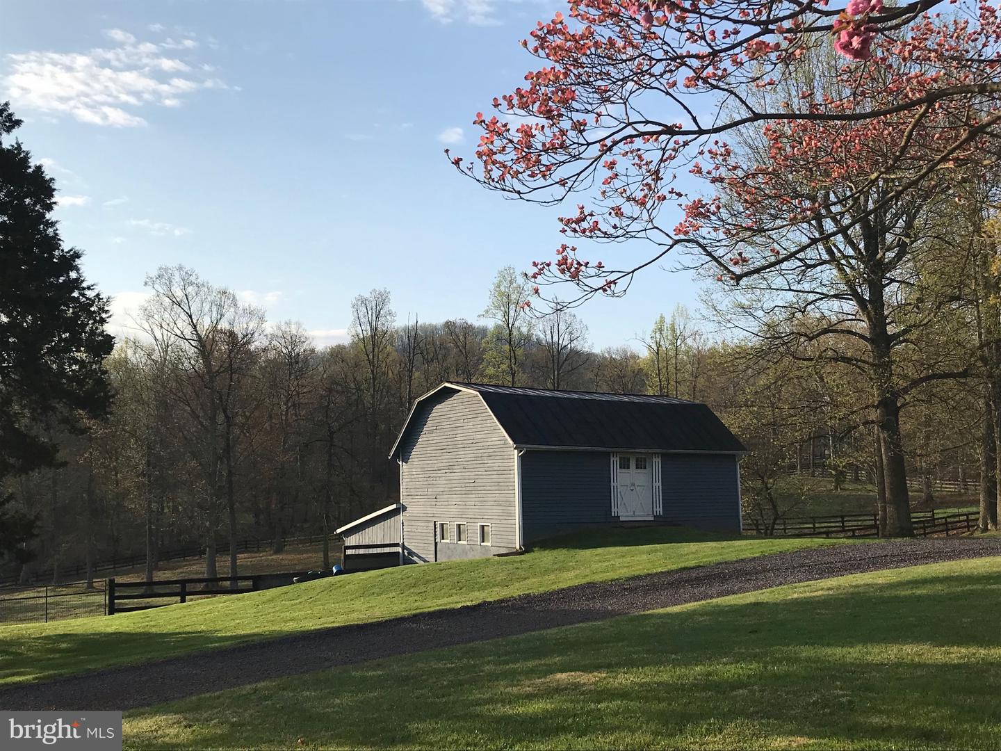 409 COOK MOUNTAIN DR, BRIGHTWOOD, Virginia 22715, 4 Bedrooms Bedrooms, ,3 BathroomsBathrooms,Residential,For sale,409 COOK MOUNTAIN DR,VAMA2002302 MLS # VAMA2002302