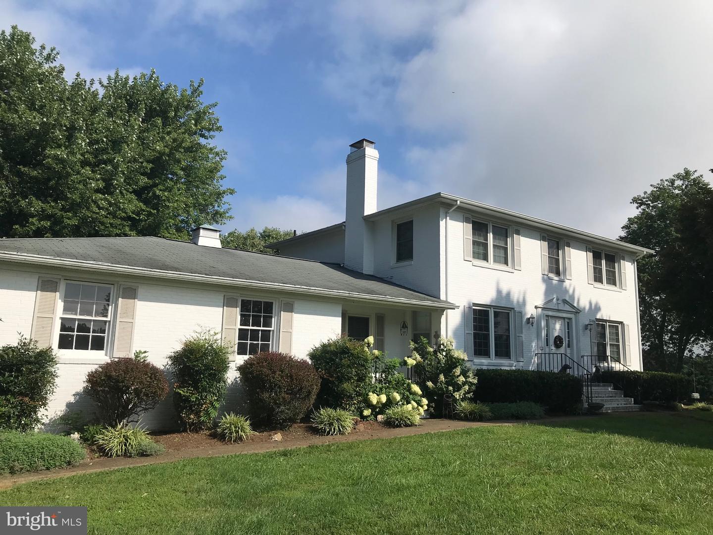 409 COOK MOUNTAIN DR, BRIGHTWOOD, Virginia 22715, 4 Bedrooms Bedrooms, ,3 BathroomsBathrooms,Residential,For sale,409 COOK MOUNTAIN DR,VAMA2002302 MLS # VAMA2002302