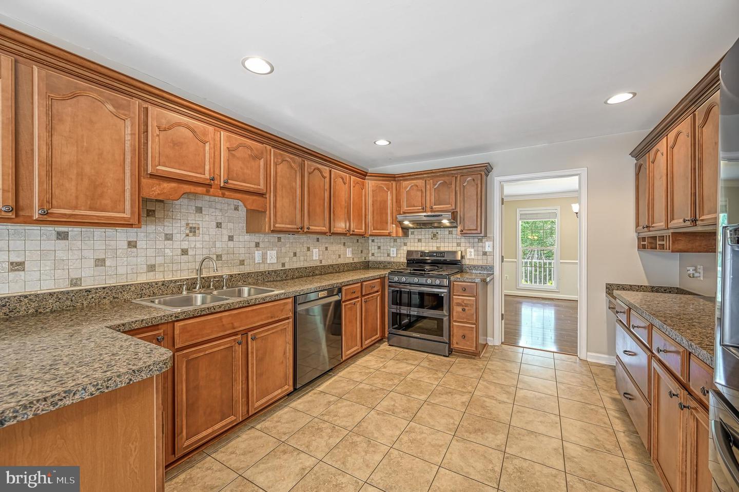 219 OAKWOOD DR, MINERAL, Virginia 23117, 5 Bedrooms Bedrooms, ,4 BathroomsBathrooms,Residential,For sale,219 OAKWOOD DR,VALA2008056 MLS # VALA2008056
