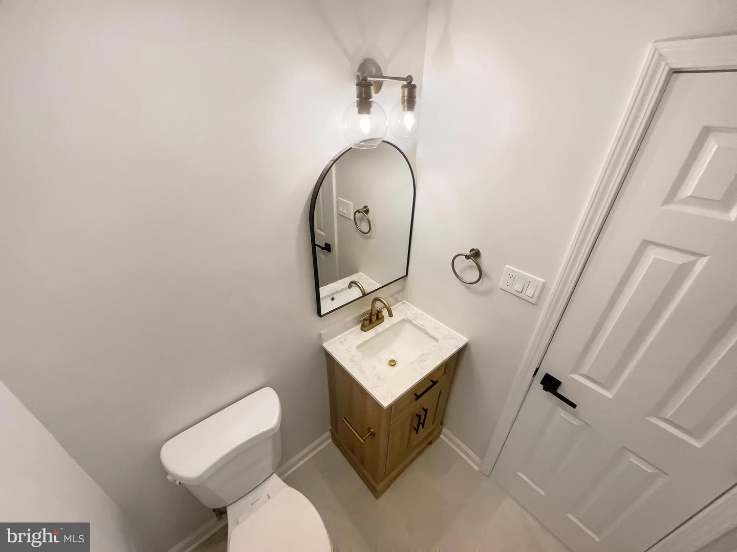 7804 ALBERTA CT, SPRINGFIELD, Virginia 22152, 5 Bedrooms Bedrooms, ,2 BathroomsBathrooms,Residential,For sale,7804 ALBERTA CT,VAFX2247800 MLS # VAFX2247800