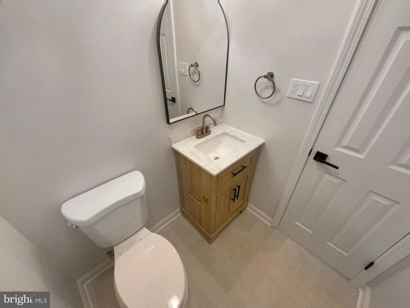 7804 ALBERTA CT, SPRINGFIELD, Virginia 22152, 5 Bedrooms Bedrooms, ,2 BathroomsBathrooms,Residential,For sale,7804 ALBERTA CT,VAFX2247800 MLS # VAFX2247800