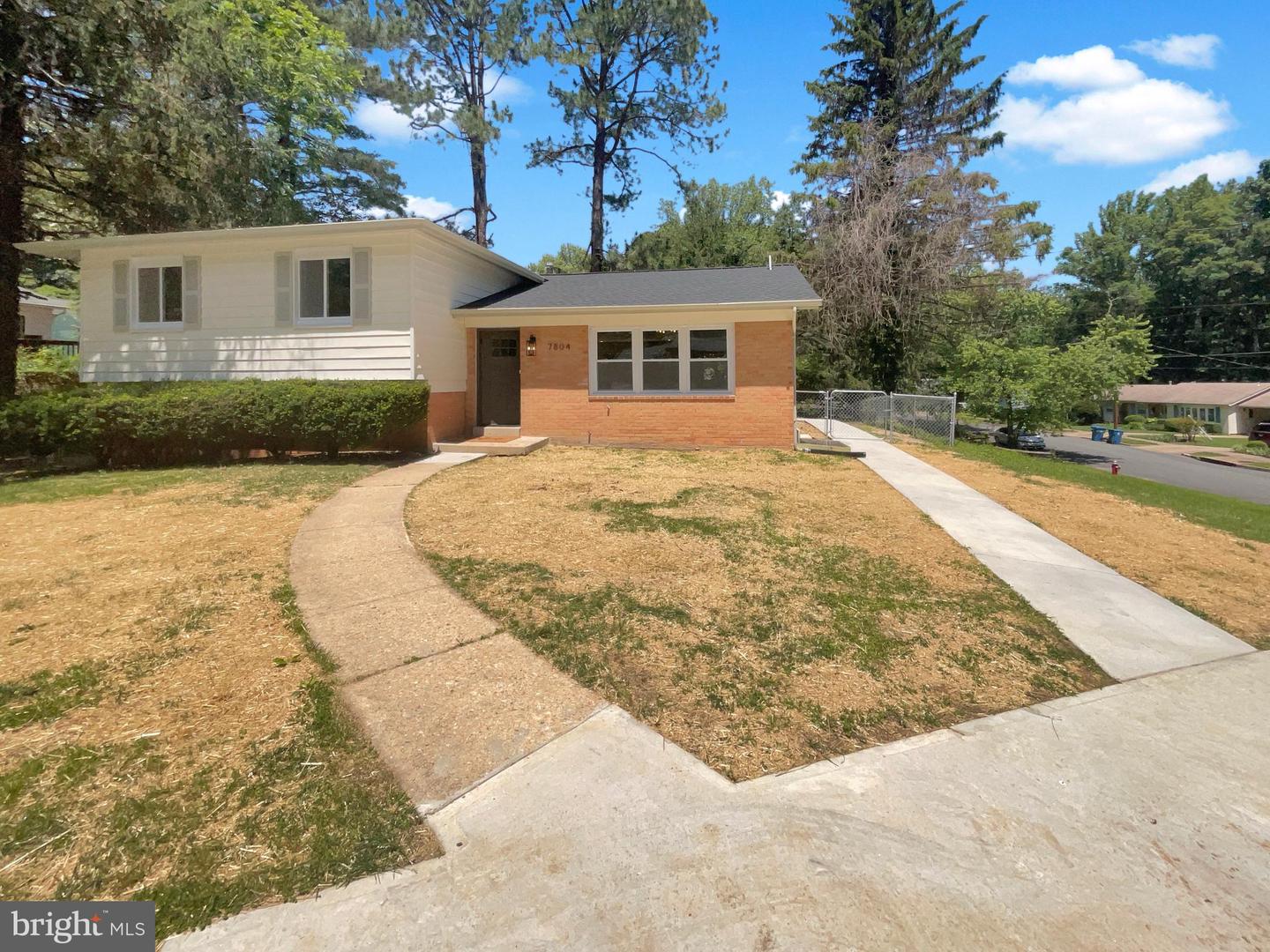 7804 ALBERTA CT, SPRINGFIELD, Virginia 22152, 5 Bedrooms Bedrooms, ,2 BathroomsBathrooms,Residential,For sale,7804 ALBERTA CT,VAFX2247800 MLS # VAFX2247800