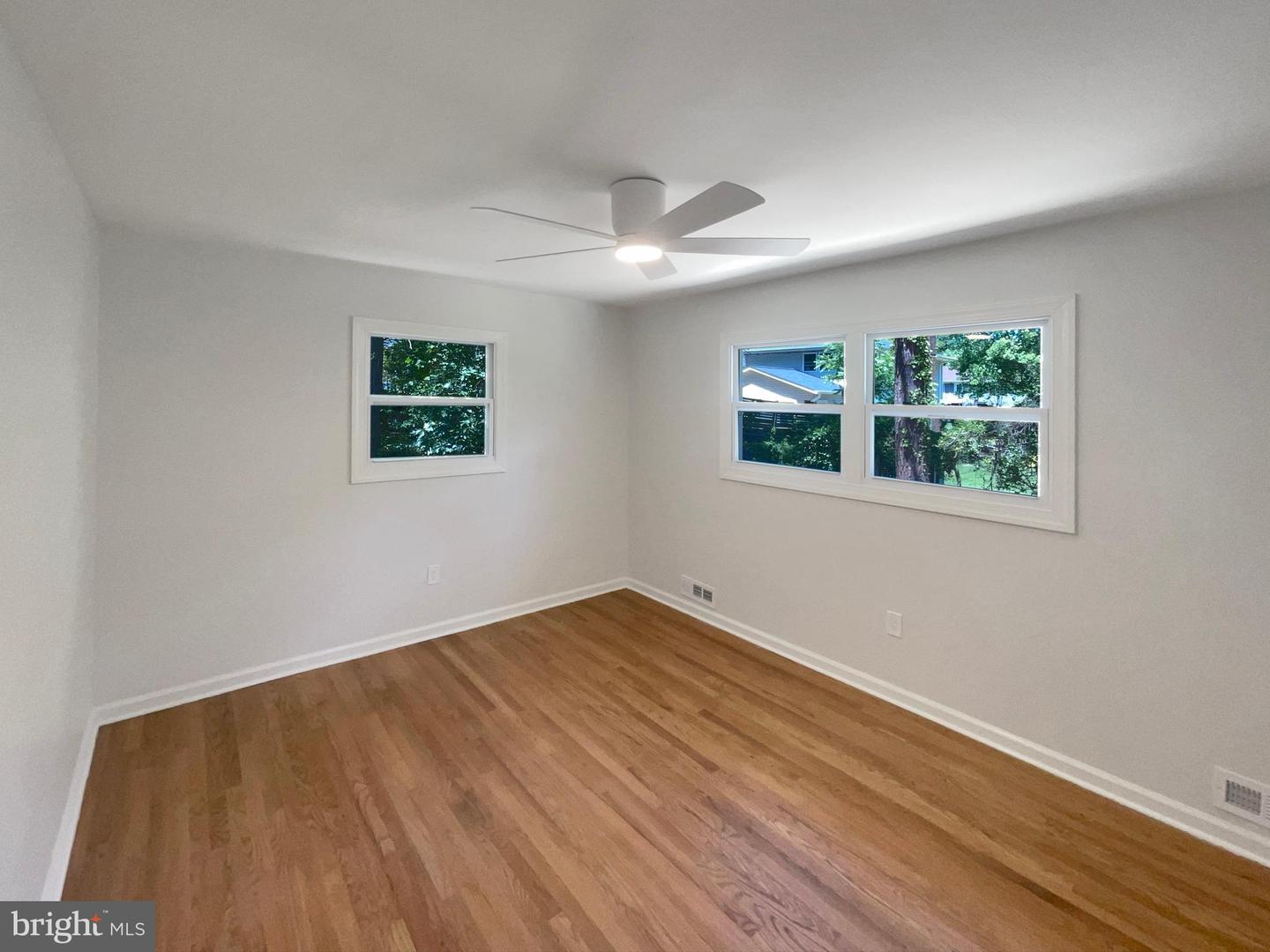 7804 ALBERTA CT, SPRINGFIELD, Virginia 22152, 5 Bedrooms Bedrooms, ,2 BathroomsBathrooms,Residential,For sale,7804 ALBERTA CT,VAFX2247800 MLS # VAFX2247800