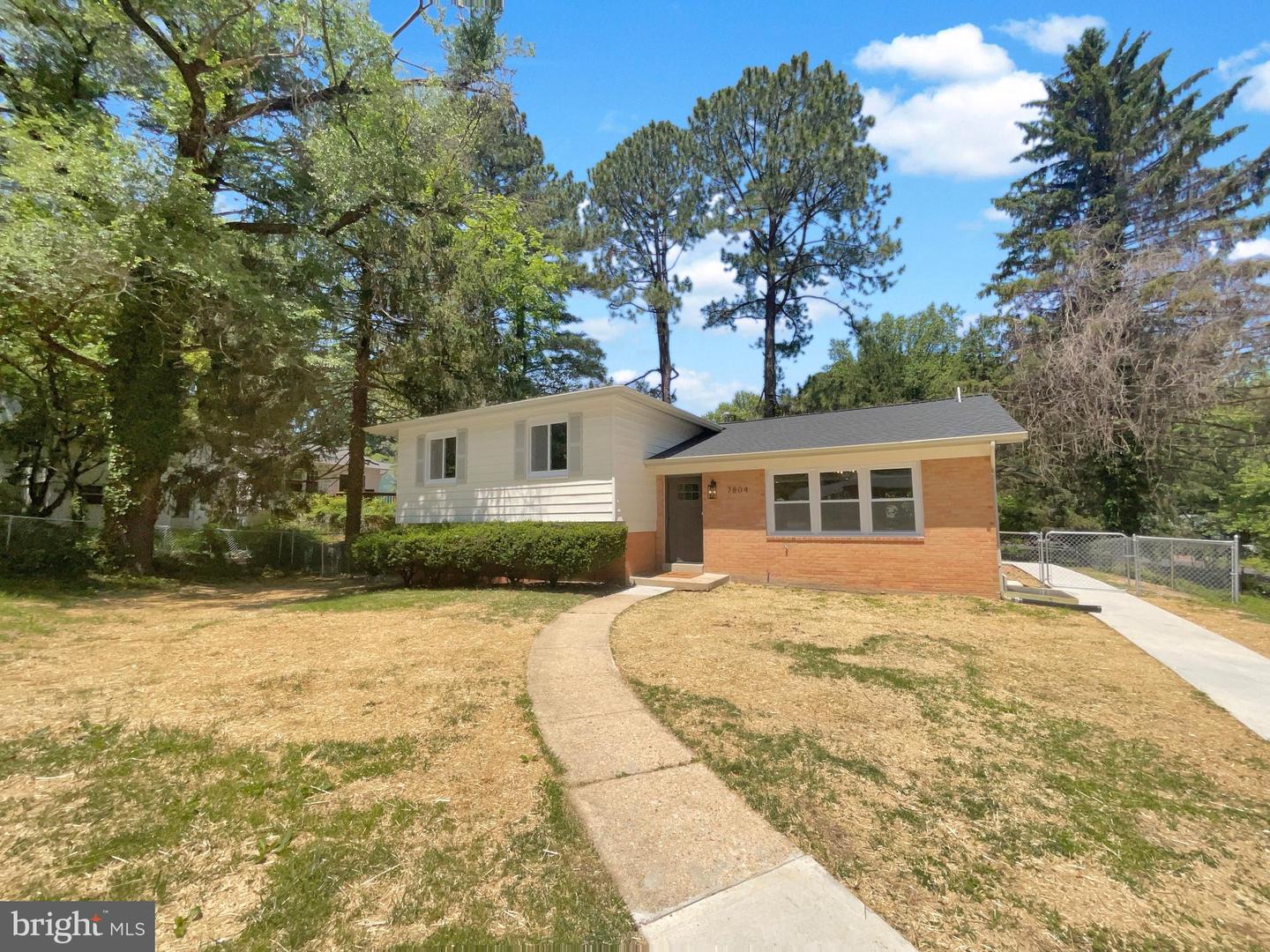 7804 ALBERTA CT, SPRINGFIELD, Virginia 22152, 5 Bedrooms Bedrooms, ,2 BathroomsBathrooms,Residential,For sale,7804 ALBERTA CT,VAFX2247800 MLS # VAFX2247800