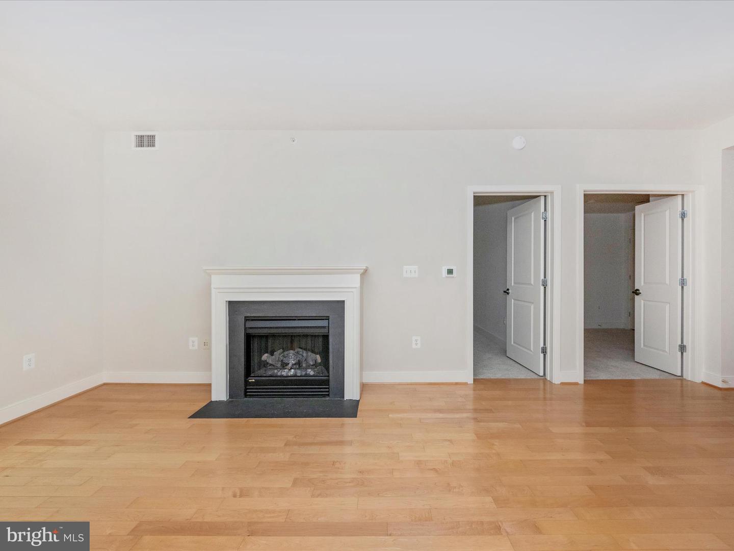 4101 ALBEMARLE ST NW #401, WASHINGTON, District Of Columbia 20016, 1 Bedroom Bedrooms, ,1 BathroomBathrooms,Residential,For sale,4101 ALBEMARLE ST NW #401,DCDC2206064 MLS # DCDC2206064