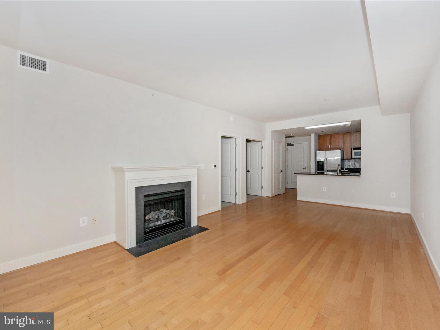 4101 ALBEMARLE ST NW #401, WASHINGTON, District Of Columbia 20016, 1 Bedroom Bedrooms, ,1 BathroomBathrooms,Residential,For sale,4101 ALBEMARLE ST NW #401,DCDC2206064 MLS # DCDC2206064