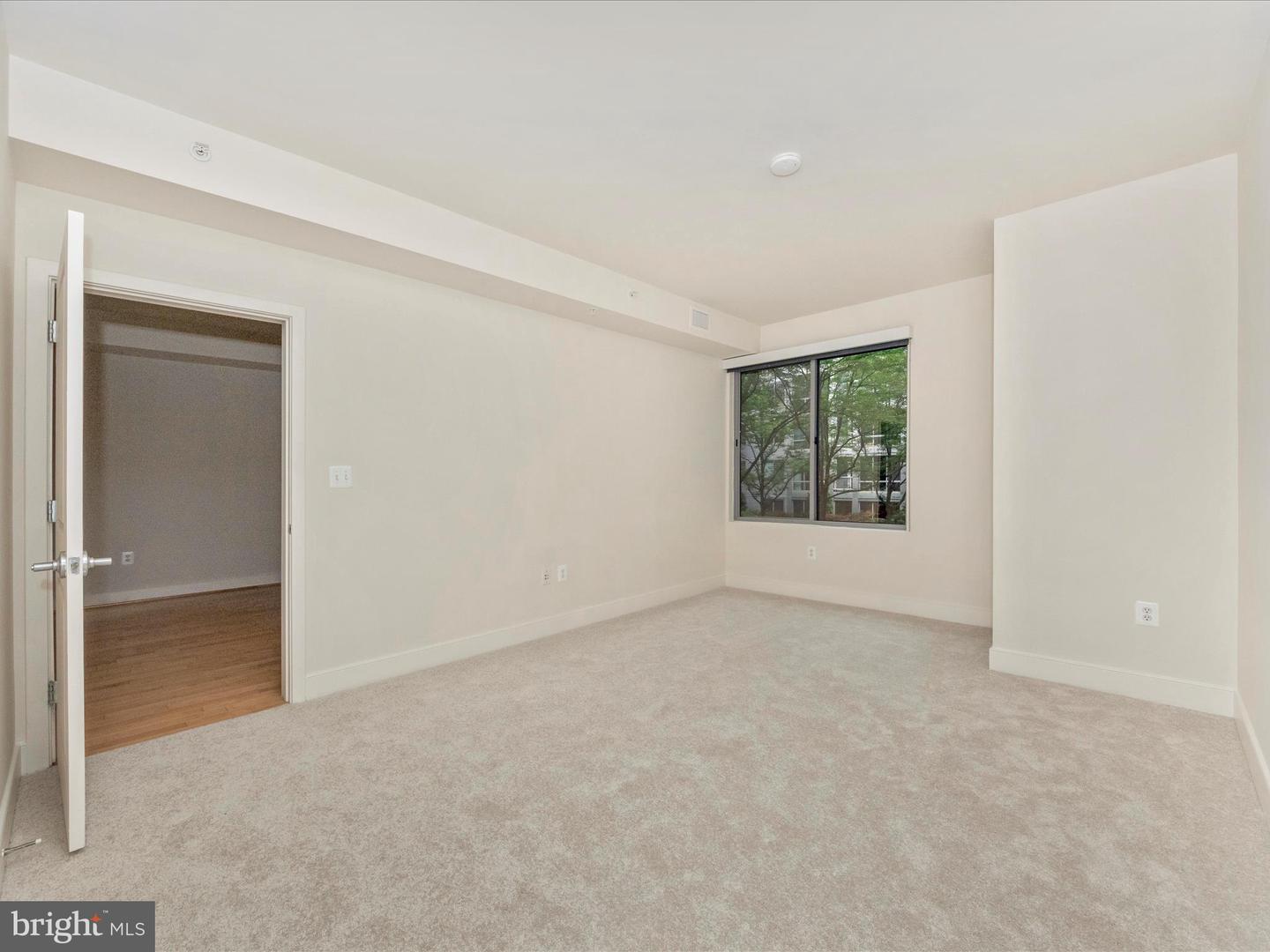 4101 ALBEMARLE ST NW #401, WASHINGTON, District Of Columbia 20016, 1 Bedroom Bedrooms, ,1 BathroomBathrooms,Residential,For sale,4101 ALBEMARLE ST NW #401,DCDC2206064 MLS # DCDC2206064
