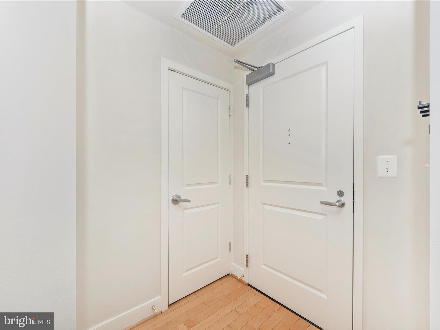 4101 ALBEMARLE ST NW #401, WASHINGTON, District Of Columbia 20016, 1 Bedroom Bedrooms, ,1 BathroomBathrooms,Residential,For sale,4101 ALBEMARLE ST NW #401,DCDC2206064 MLS # DCDC2206064