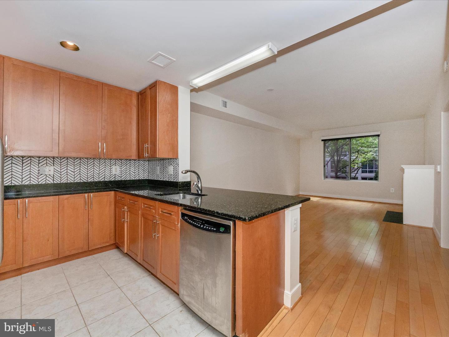 4101 ALBEMARLE ST NW #401, WASHINGTON, District Of Columbia 20016, 1 Bedroom Bedrooms, ,1 BathroomBathrooms,Residential,For sale,4101 ALBEMARLE ST NW #401,DCDC2206064 MLS # DCDC2206064