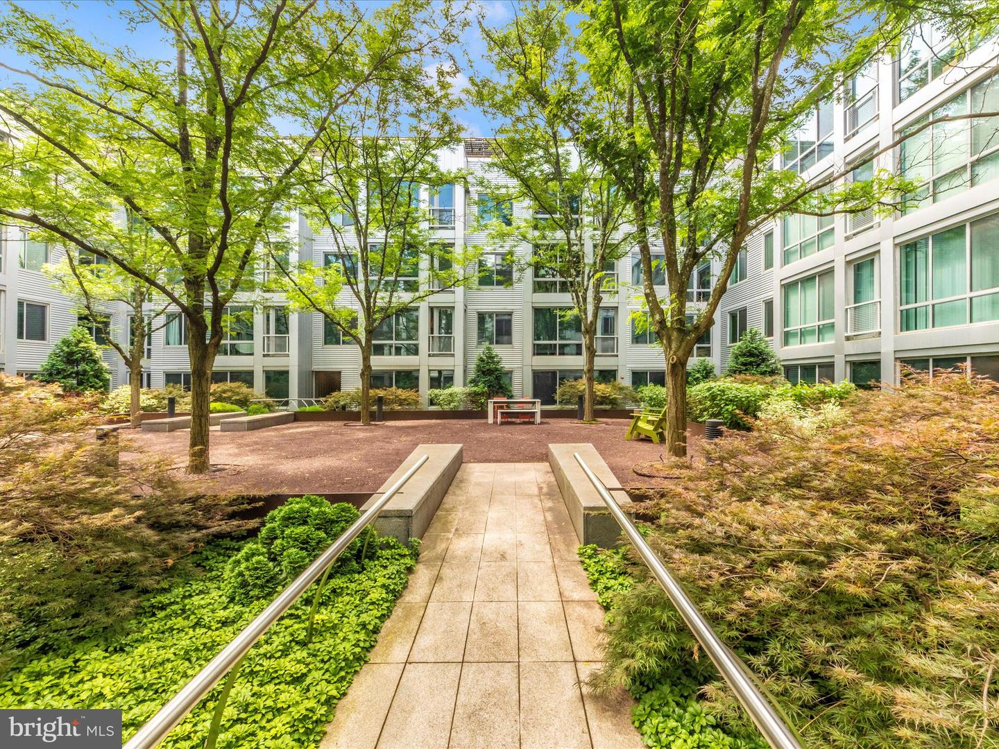 4101 ALBEMARLE ST NW #401, WASHINGTON, District Of Columbia 20016, 1 Bedroom Bedrooms, ,1 BathroomBathrooms,Residential,For sale,4101 ALBEMARLE ST NW #401,DCDC2206064 MLS # DCDC2206064