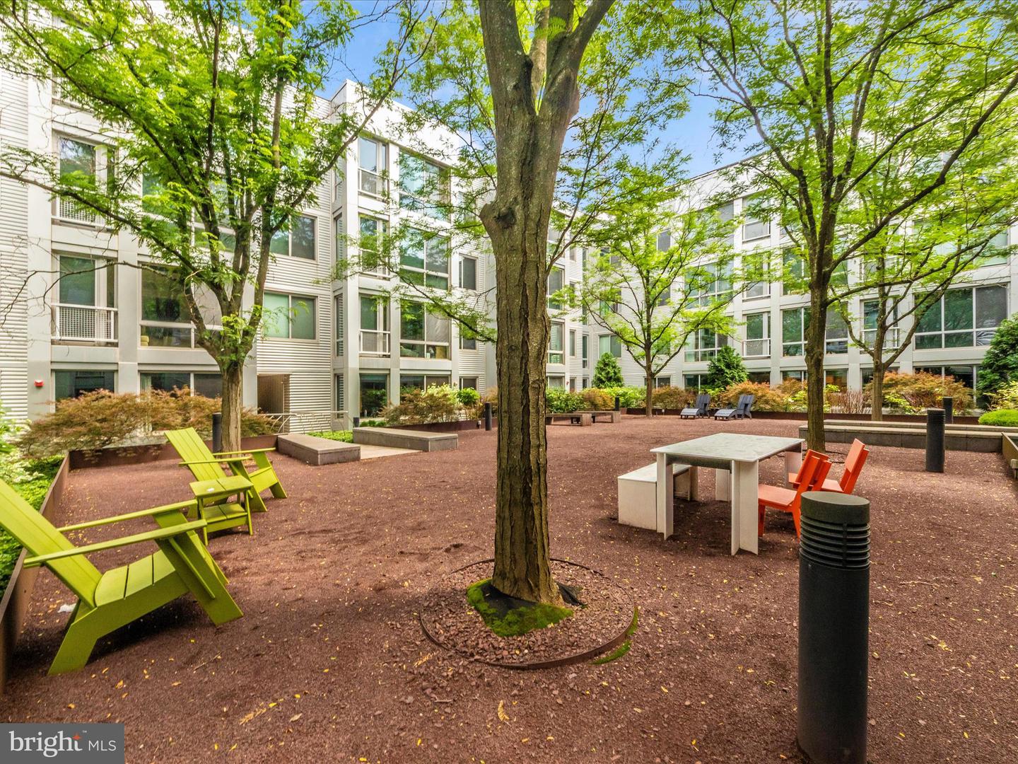 4101 ALBEMARLE ST NW #401, WASHINGTON, District Of Columbia 20016, 1 Bedroom Bedrooms, ,1 BathroomBathrooms,Residential,For sale,4101 ALBEMARLE ST NW #401,DCDC2206064 MLS # DCDC2206064