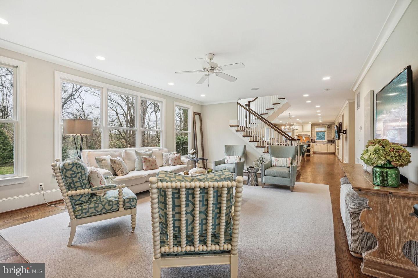 4129 N RANDOLPH ST, ARLINGTON, Virginia 22207, 5 Bedrooms Bedrooms, ,6 BathroomsBathrooms,Residential,For sale,4129 N RANDOLPH ST,VAAR2059316 MLS # VAAR2059316