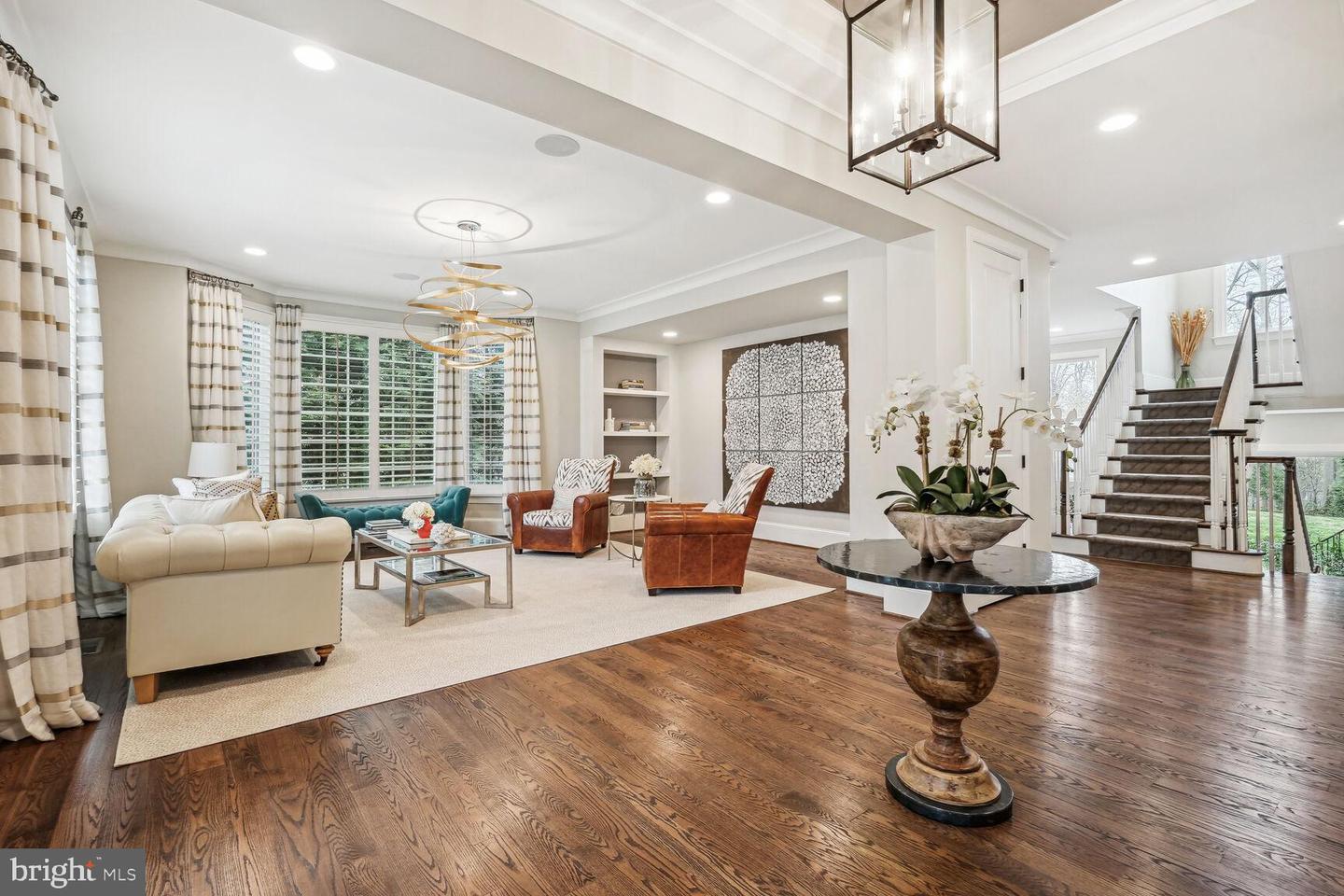 4129 N RANDOLPH ST, ARLINGTON, Virginia 22207, 5 Bedrooms Bedrooms, ,6 BathroomsBathrooms,Residential,For sale,4129 N RANDOLPH ST,VAAR2059316 MLS # VAAR2059316