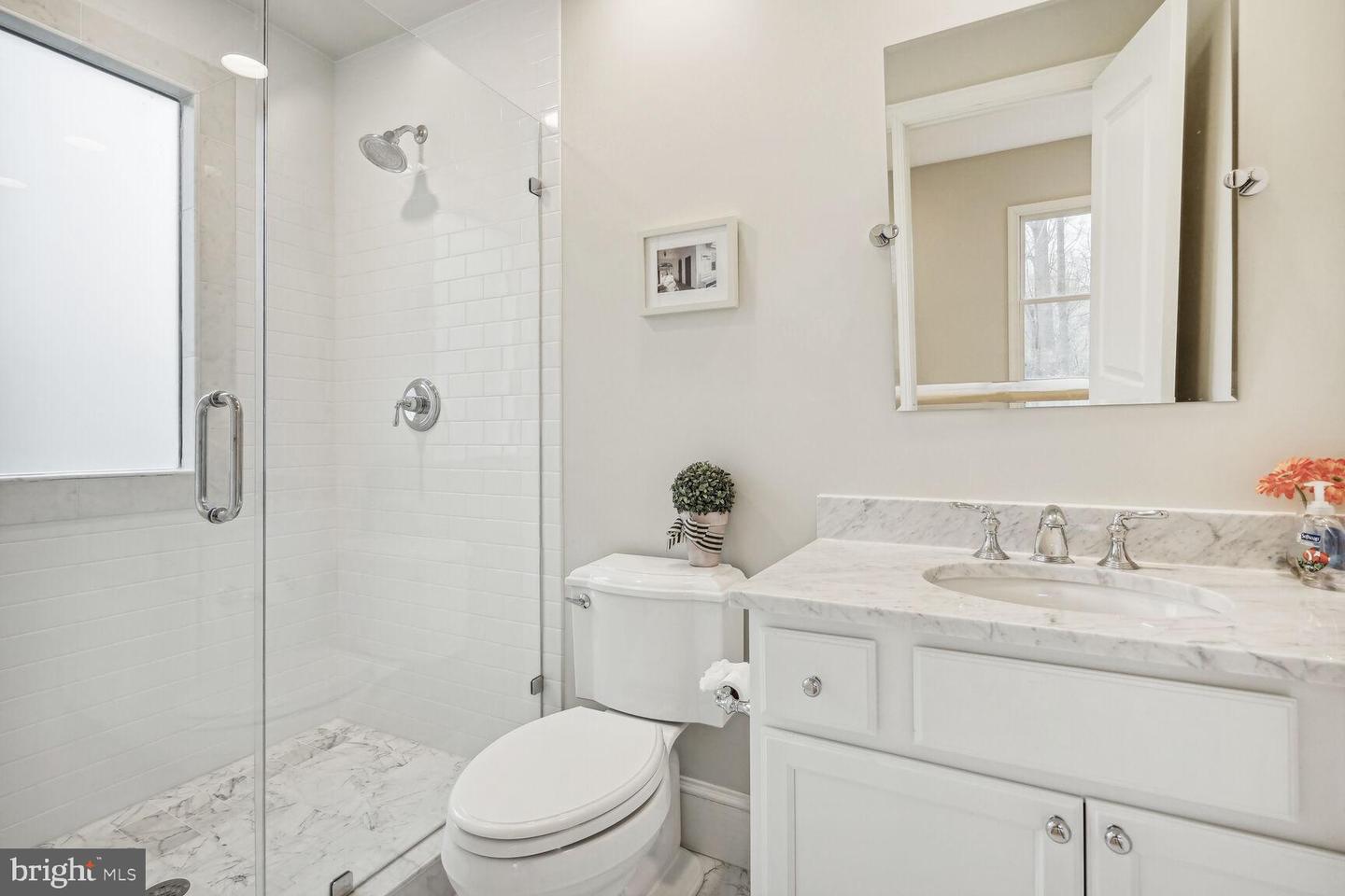 4129 N RANDOLPH ST, ARLINGTON, Virginia 22207, 5 Bedrooms Bedrooms, ,6 BathroomsBathrooms,Residential,For sale,4129 N RANDOLPH ST,VAAR2059316 MLS # VAAR2059316