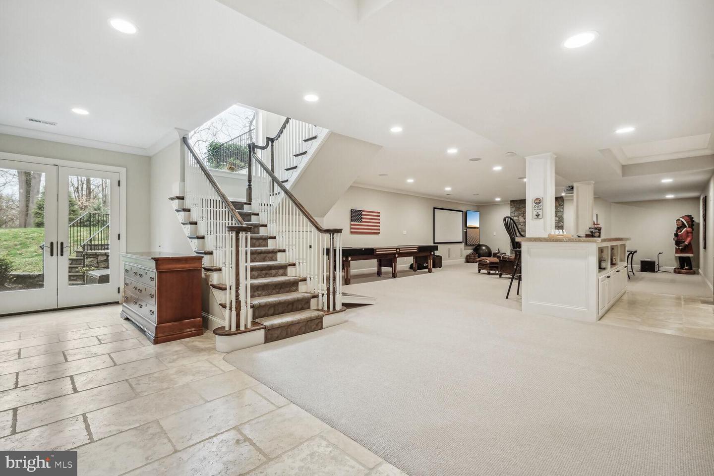 4129 N RANDOLPH ST, ARLINGTON, Virginia 22207, 5 Bedrooms Bedrooms, ,6 BathroomsBathrooms,Residential,For sale,4129 N RANDOLPH ST,VAAR2059316 MLS # VAAR2059316